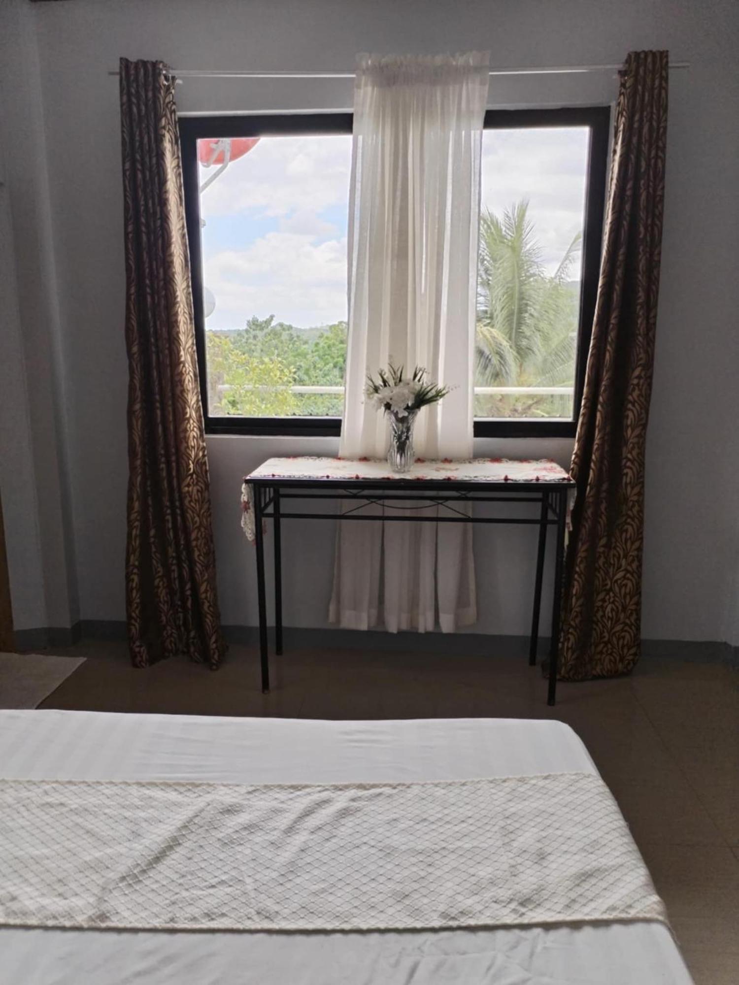 Villa Feliza Loboc Kültér fotó