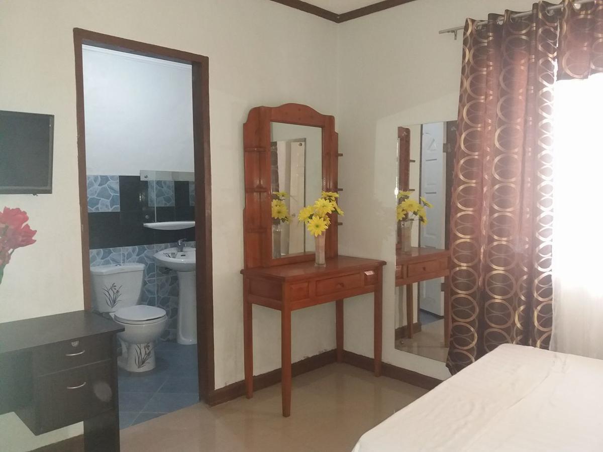 Villa Feliza Loboc Kültér fotó
